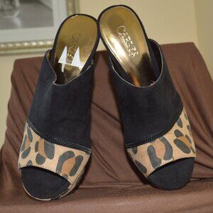 Carlos 7.5 Faux Suede Platform Wedge Heels Black/Brown Animal Print Mercury